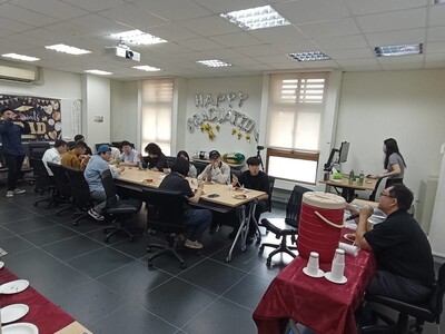 112學年度歷史所小畢典活動11圖片
