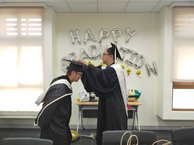 112學年度歷史所小畢典活動05圖片