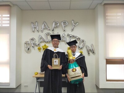 112學年度歷史所小畢典活動12圖片