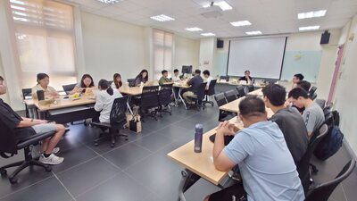 114-1第二次新生座談會與修課介紹01圖片