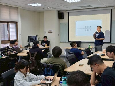 2025.11.24 陳元朋教授〈中國飲食歷史研究中的史料考據與詮釋擴張〉04圖片